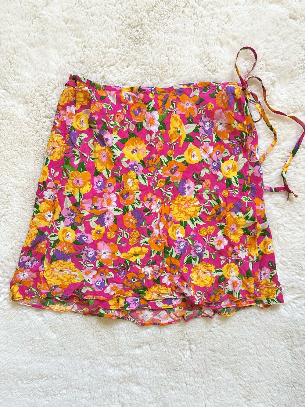 Zara Floral Print Wrap Skirt Small Like New